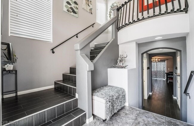 Building Photo - 6822 Cavatina Ave