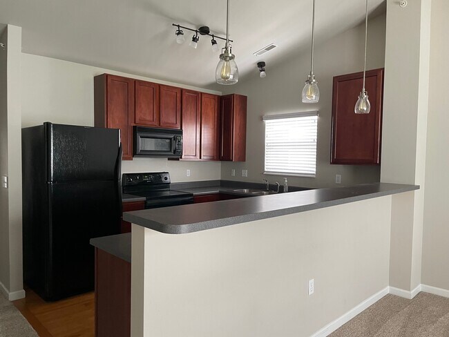 Kitchen - 4323 Capri Way