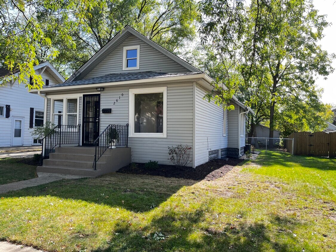 Primary Photo - 2610 Knight Ave