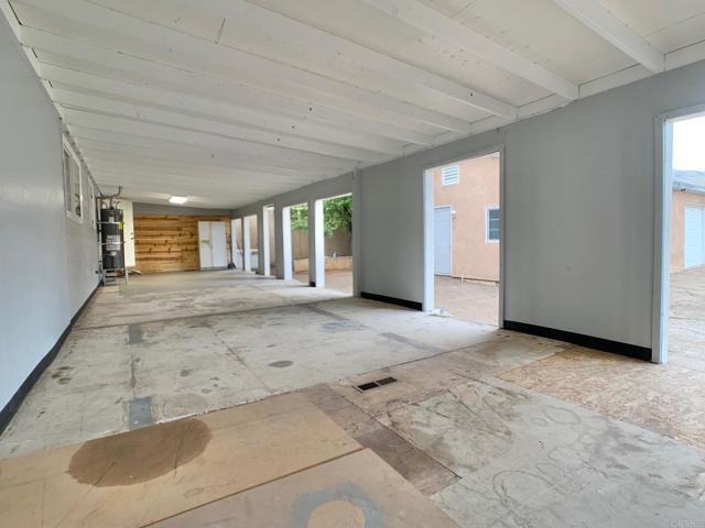 Building Photo - 1217 Tuttle Ln
