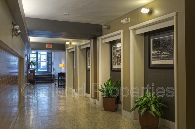 Foto del edificio - 111 Kirk Ave SW