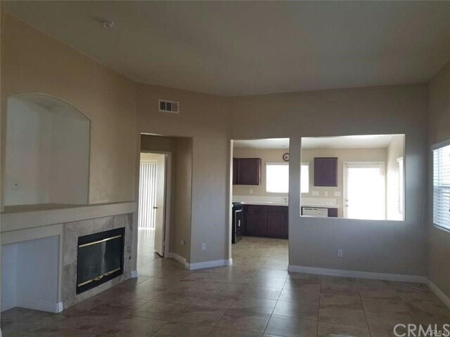 Building Photo - 15272 Sunray Ct