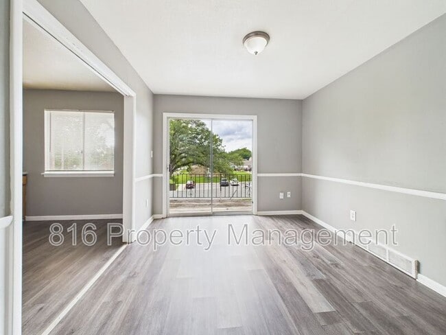Building Photo - 8038 Campbell St