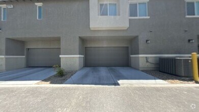 Building Photo - 12348 Golden Wreath Rd