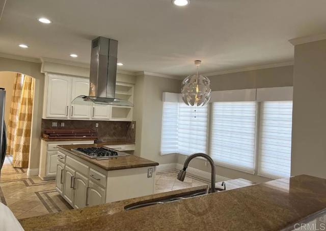 Building Photo - 463 Acero Pl