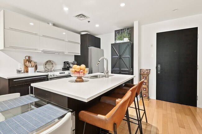 Photo du bâtiment - 230 Chem. du Golf