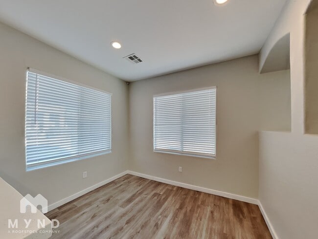 Foto del edificio - 2520 Olay St