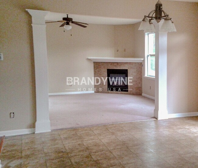 Foto del edificio - 769 Lavender Ln