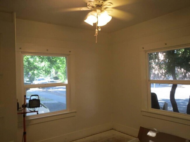 Foto del edificio - 80 Cherry St