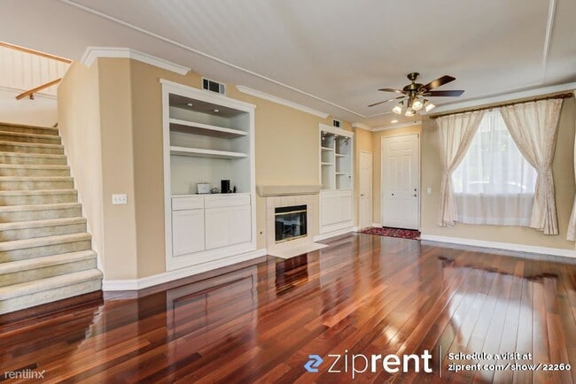 Building Photo - 4 br, 2.5 bath House - 727 Navigator Way, ...