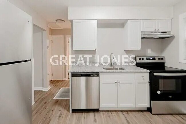 Foto del edificio - 2422 Wieck Dr