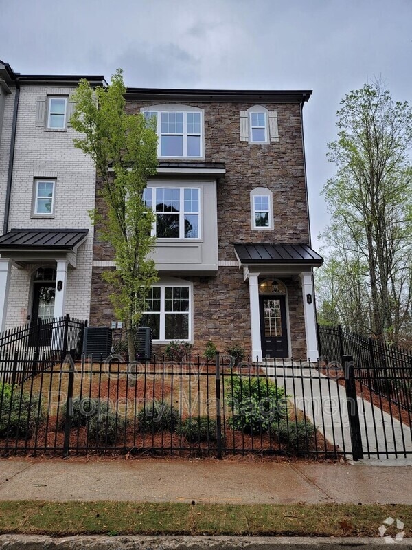 Building Photo - 30 Wren Dr