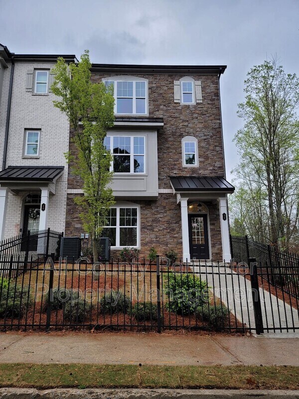 30 Wren Dr, Roswell, GA 30076 Townhome Rentals in Roswell GA