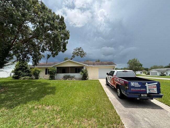 Foto del edificio - 6366 SW 115th Street Rd