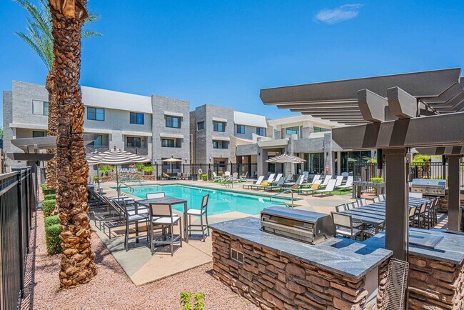 Foto del edificio - 6610 N 93rd Ave