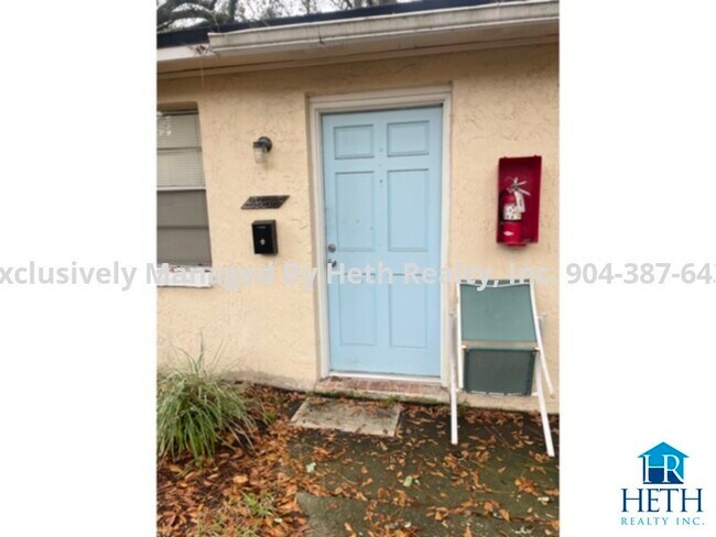 Building Photo - Remodeled 1 Bedroom Apartment