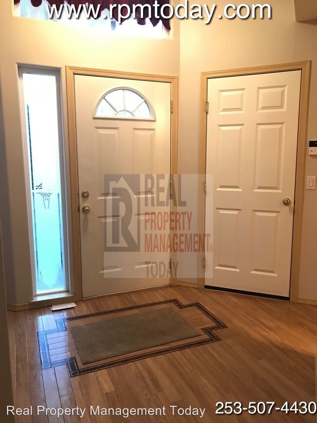 Foto del edificio - 3 br, 2.5 bath House - 9510 188th St E