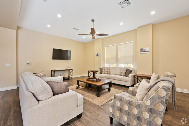 Comunidad The Villas 55+ - Lobby - The Villa 55+ of Hesperia