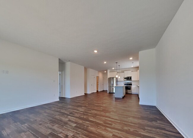 Foto del edificio - 2018 Maplewood Ln