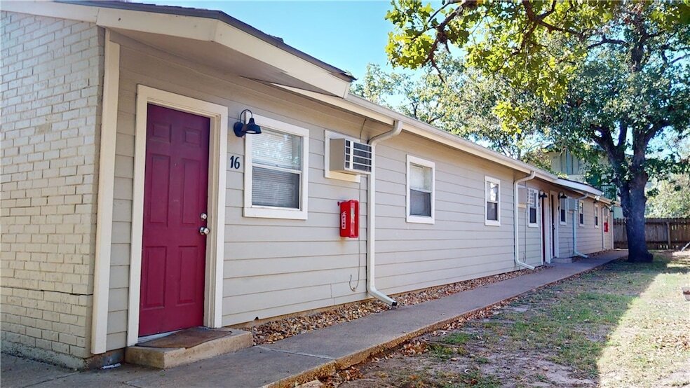 Photo - 500 Foch Street Unit 16