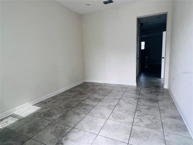 Foto del edificio - 4894 Tribute Trail