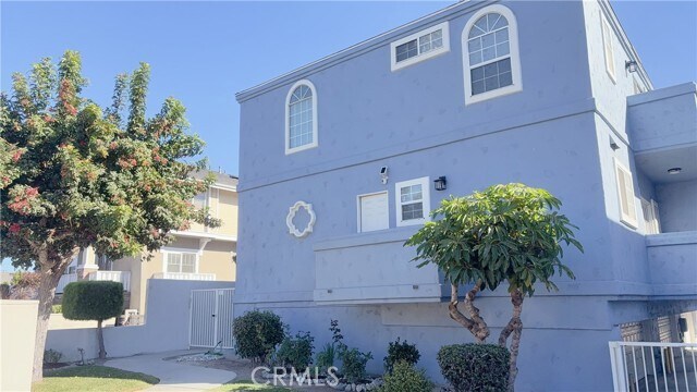 Building Photo - 17320 Dalton Ave