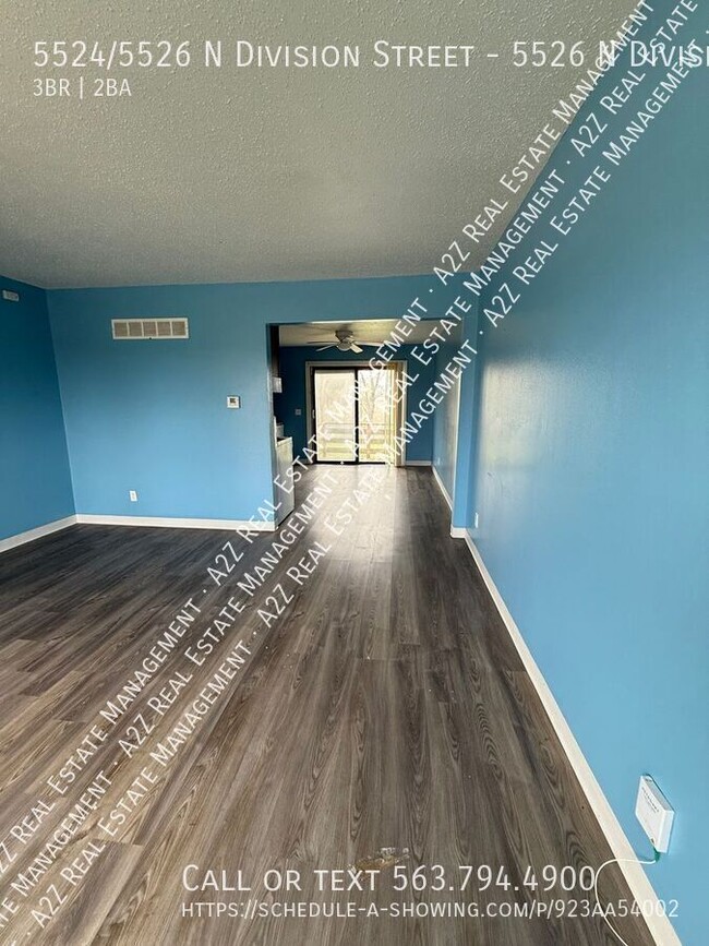 Foto del edificio - 5524/5526 N Division Street-5526 N Divisio...