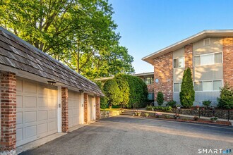 Building Photo - 49 Southport Woods Drive