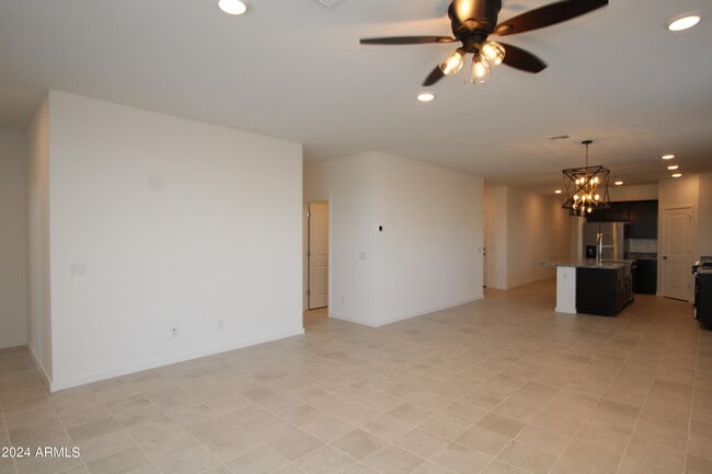 Building Photo - 20221 W Badgett Ln