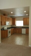 Kitchen - Tuolumne/Yosemite Duplex