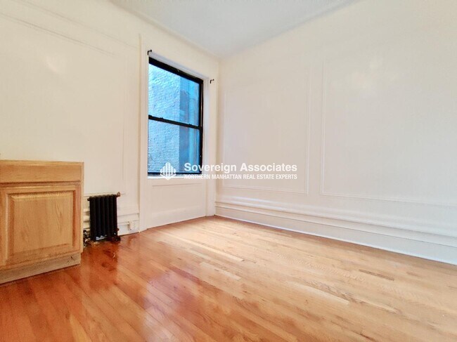 Foto del edificio - 201 West 105th Street