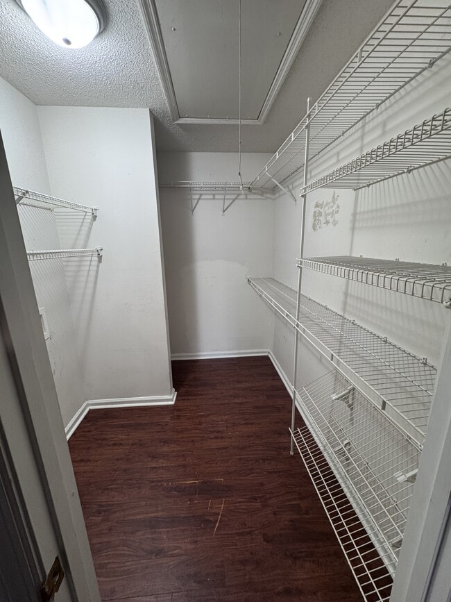 Building Photo - 125 St Kitts Ct