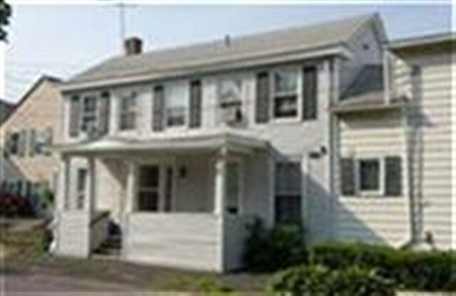 Primary Photo - 41 Middle St