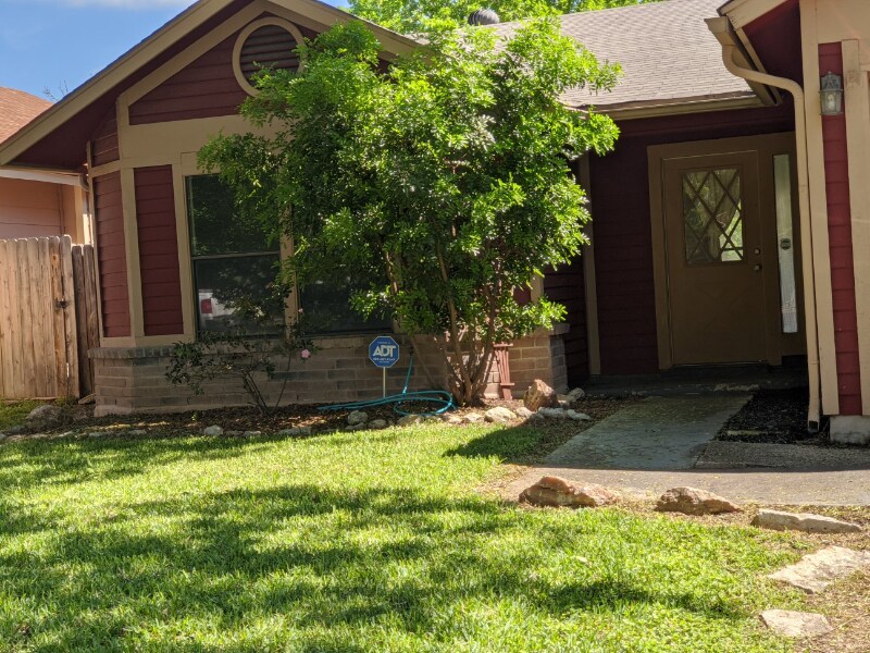 Primary Photo - 8442 Cascade Ridge Dr