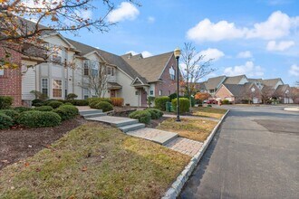 Interior Photo - Barclay Square at Princeton Forrestal