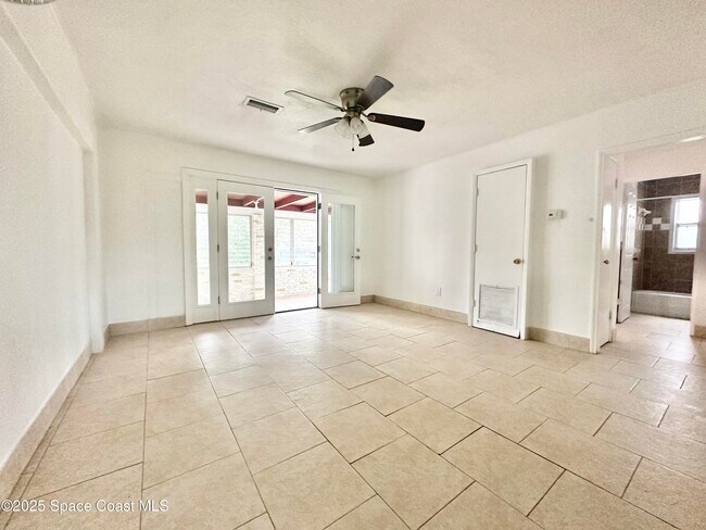 Foto del edificio - 302 Nidy Ave