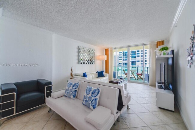 Building Photo - 2501 S OCEAN DR Unit 539