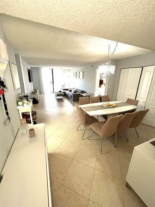 Foto del edificio - 737 SE 1st Way