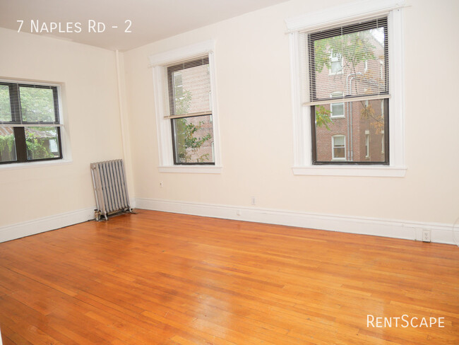 Foto del edificio - Beautiful 2 Bedroom Unit on Naples Rd