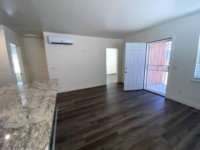 Building Photo - Northwest Reno House - Like New! 3 Bedroom...