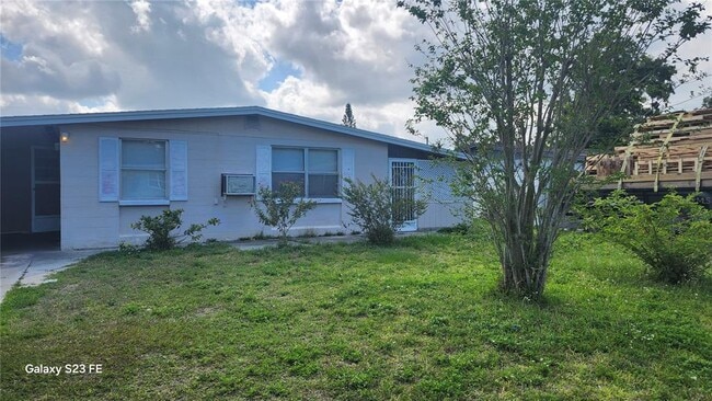 Building Photo - 5016 S 85th St