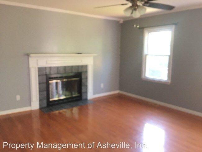 Foto del edificio - 3 br, 2.5 bath House - 9 Williamsburg Place