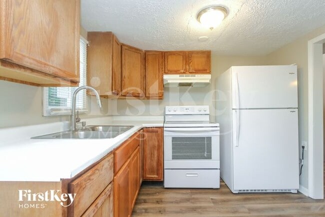 Building Photo - 3135 Foltz St