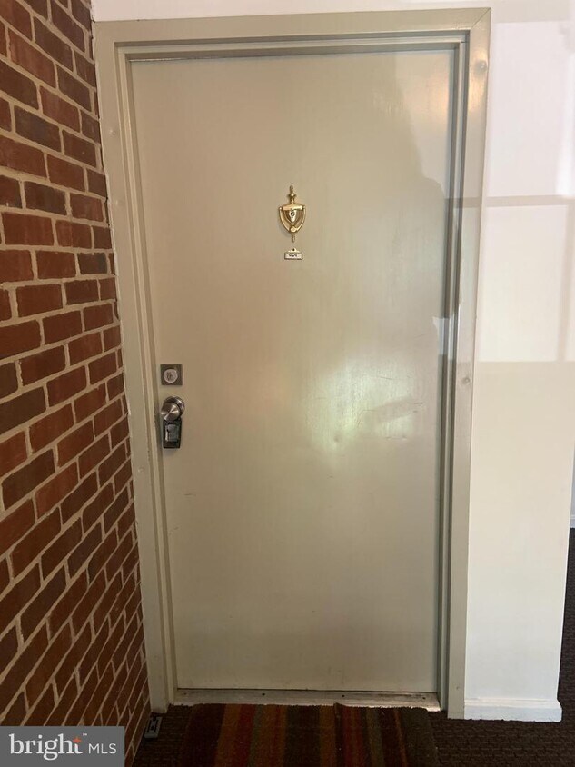 Foto principal - 664 Newbridge Ct