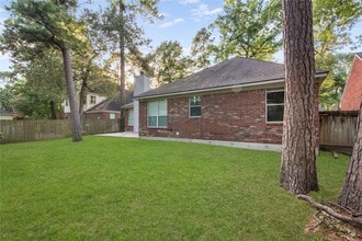 Building Photo - 6 Windfern Pl