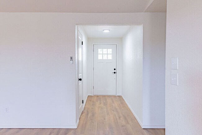 Foto del edificio - 600 SE 38th St