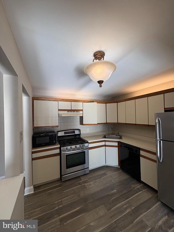 Foto del edificio - 3 Hemlock Ct