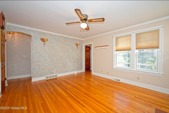 Foto del edificio - 2550 Troy-Schenectady Rd