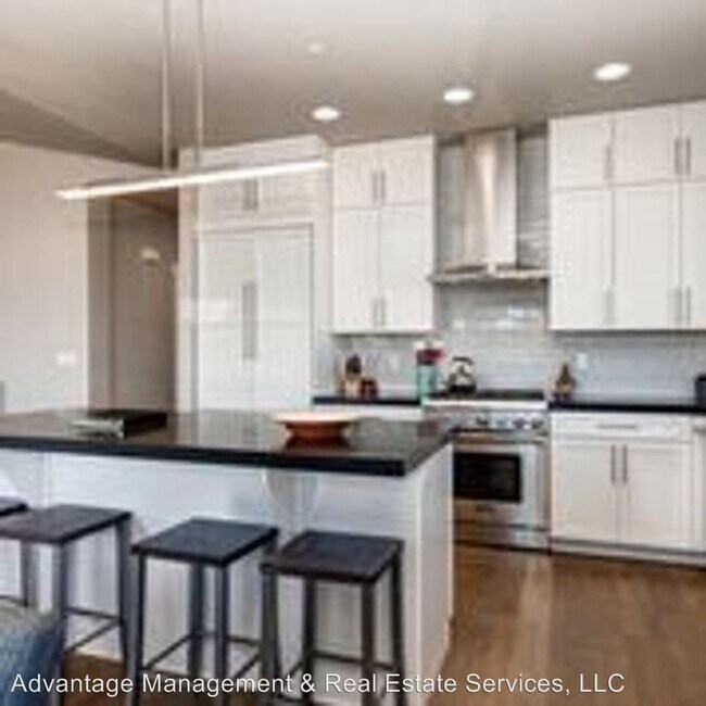 Foto del edificio - 3 br, 2.5 bath House - 4224 Fairway Lane