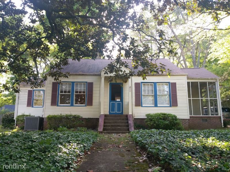 Primary Photo - 2 br, 1.5 bath House - 211 Avery St